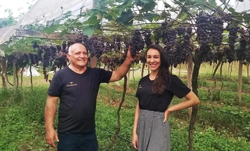 Arnaldo e Naiana Argenta, da Valparaíso — Foto: Divulgação